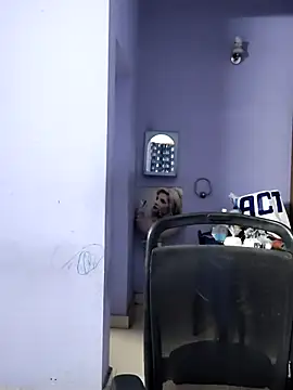 Snapshot of mallu-lover chatting on 03-26-26, 03:34 mallu-lover online show from 03-26-26, 03:34