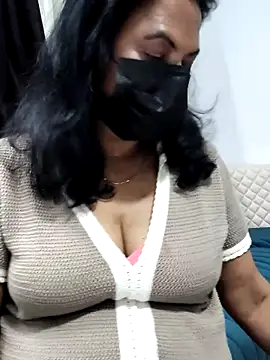 Snapshot of mallu-lover chatting on 04-11-26, 08:57 mallu-lover online show from 04-11-26, 08:57