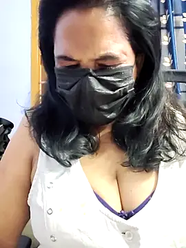 mallu-lover online show from 05-16-26, 07:49