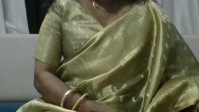 mallu-lover online show from 05-25-26, 04:24