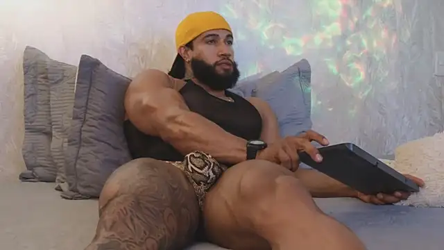 Osher Cox online show from 04-21-26, 01:42