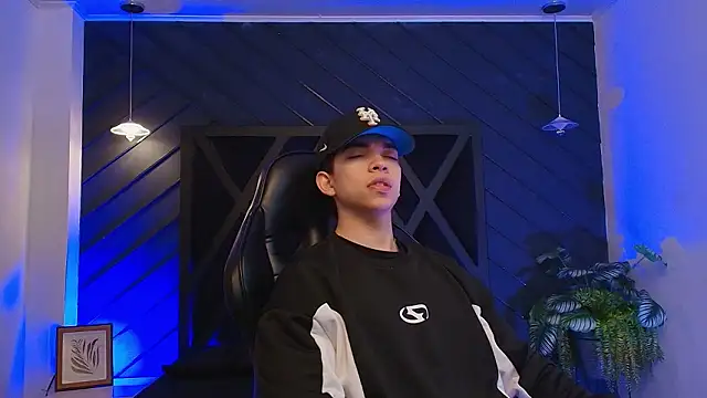 Eryonbradley online show from 03-04-26, 11:27