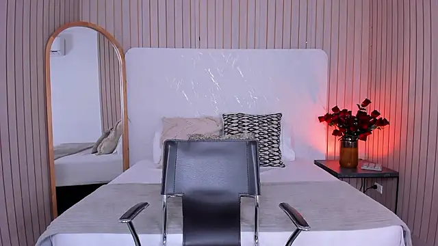 EmelyParker online show from 02-24-26, 01:36