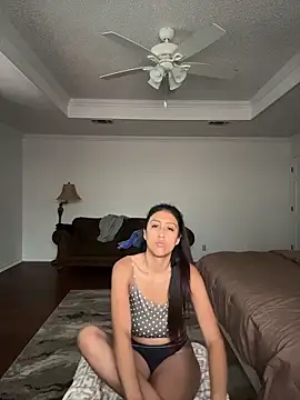 Sonnysoles online show from 04-12-26, 02:55