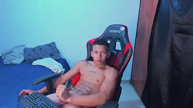 JuanchiT66 online show from 06-04-26, 05:57