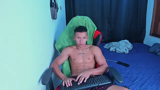 JuanchiT66 online show from 06-16-26, 04:42