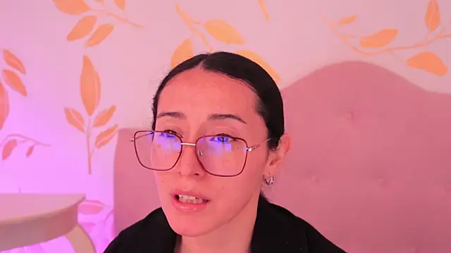 Ginevra esposito online show from 03-31-26, 12:49