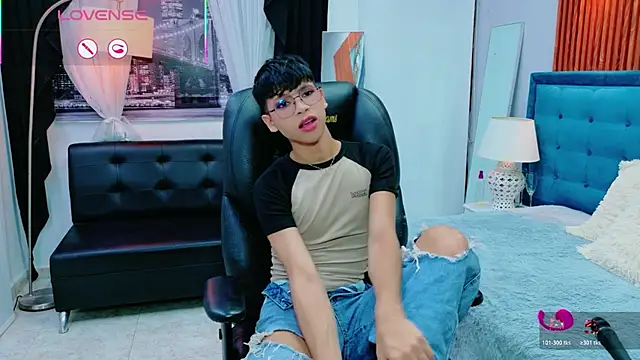 Snapshot of dilan_911 chatting on 05-08-26, 06:35 dilan 911 online show from 05-08-26, 06:35