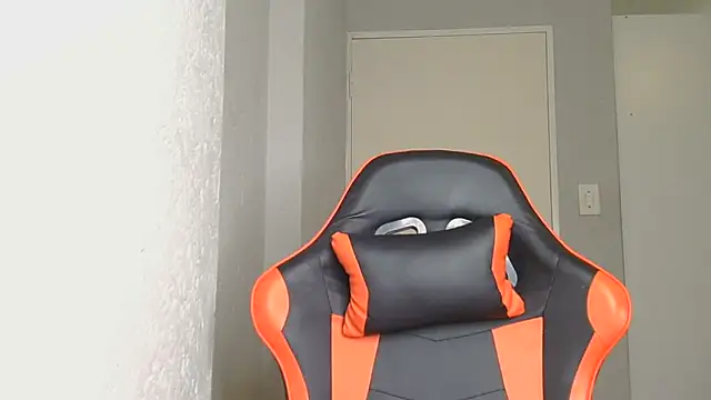 Ballenciaa online show from 09-18-25, 07:05