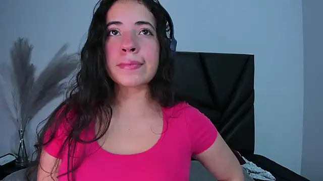 Nicol Chang online show from 09-22-25, 03:19