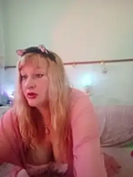 XHelenaX90 online show from 03-31-26, 01:00