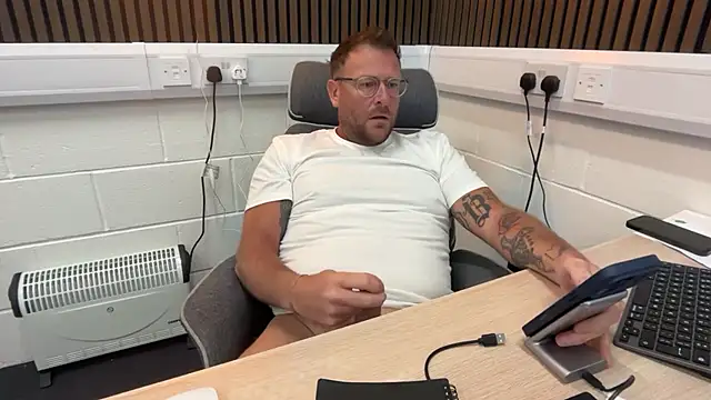 bilf1978 online show from 04-13-26, 09:59