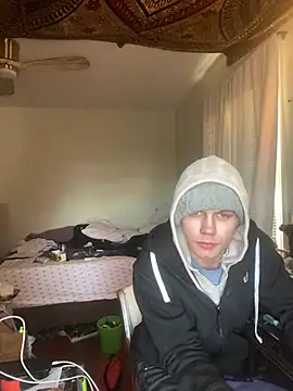 Snapshot of XanderOzzz chatting on 01-12-26, 03:17 XanderOzzz online show from 01-12-26, 03:17