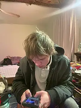 Snapshot of XanderOzzz chatting on 01-18-26, 04:49 XanderOzzz online show from 01-18-26, 04:49