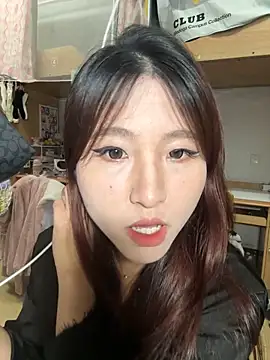 Snapshot of ououlovelove chatting on 11-15-25, 04:47 ououlovelove online show from 11-15-25, 04:47