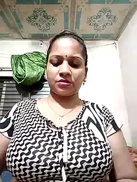 Snapshot of Payel_50 chatting on 07-06-26, 02:47 Payel 50 online show from 07-06-26, 02:47