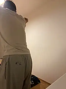 Snapshot of Skinny0150 chatting on 03-24-26, 08:47 Skinny0150 online show from 03-24-26, 08:47