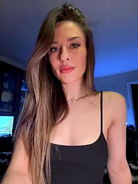 Snapshot of _shadylady_ chatting on 12-18-25, 09:32 shadylady online show from 12-18-25, 09:32