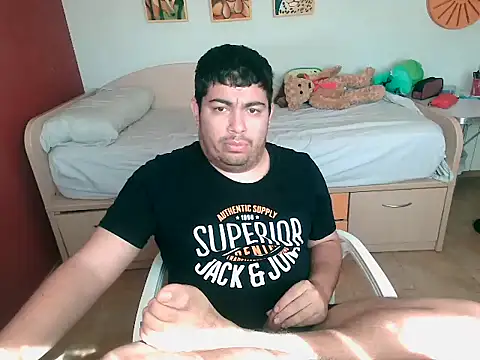 Snapshot of Martigato3 chatting on 09-19-25, 01:34 Martigato3 online show from 09-19-25, 01:34