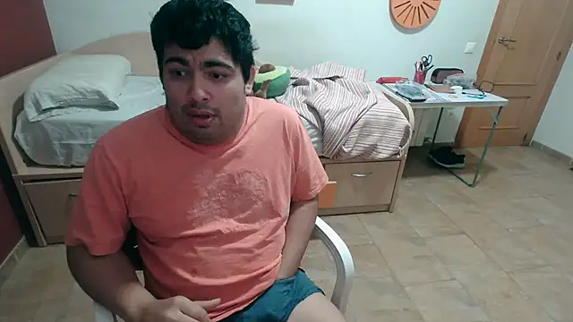 Snapshot of Martigato3 chatting on 10-23-25, 06:39 Martigato3 online show from 10-23-25, 06:39