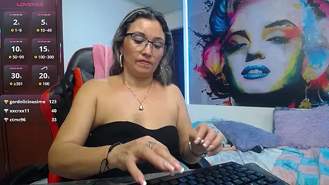 noelia milf19 online show from 03-01-26, 07:54