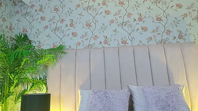 elsa gb online show from 04-08-26, 03:28