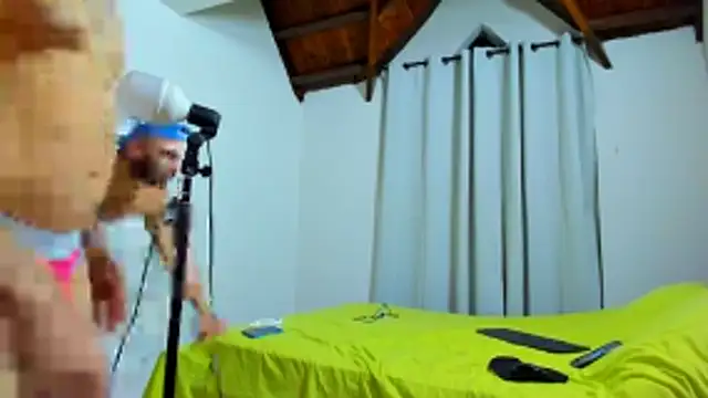 Hunter Hoott online show from 12-14-25, 12:27