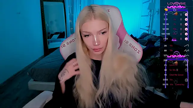 AnyaTaylor  online show from 05-21-26, 02:18