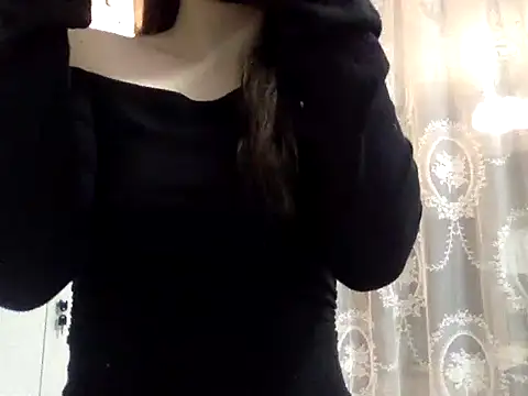 Mia 8 online show from 04-11-26, 10:19