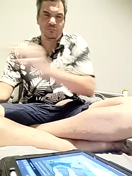 twitshe online show from 01-10-26, 07:37