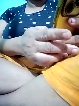 jenyfer709 online show from 04-15-26, 04:19