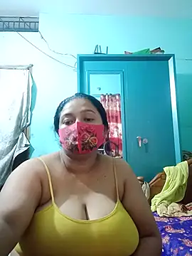 Snapshot of jenyfer709 chatting on 06-20-26, 10:51 jenyfer709 online show from 06-20-26, 10:51