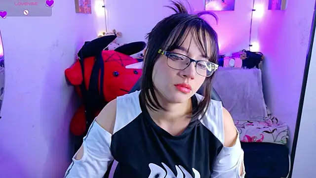 MiaVelvetDoll online show from 09-23-25, 01:36