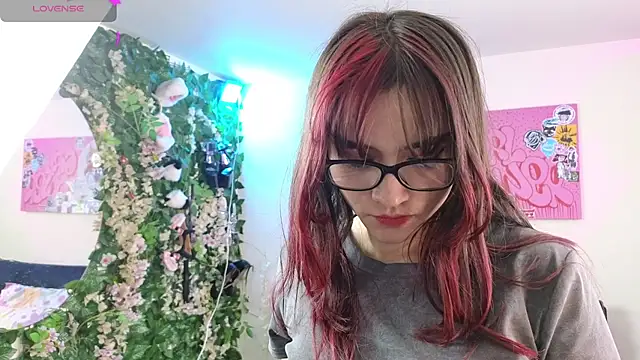 MiaVelvetDoll online show from 03-07-26, 03:31