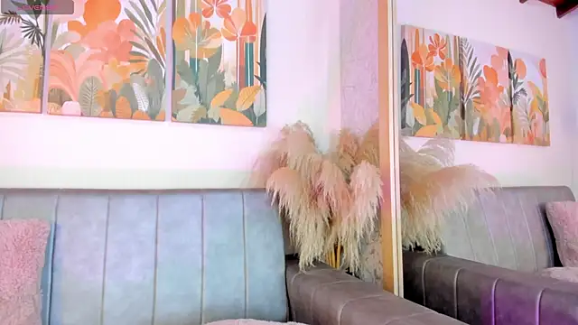 Celeste-Evanns online show from 11-28-25, 04:31