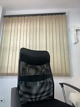 Snapshot of Alexander_ferre chatting on 06-30-26, 12:28 Alexander ferre online show from 06-30-26, 12:28