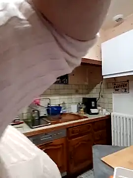 Sophierob1 online show from 10-13-25, 06:13