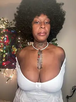 MistiSavannah online show from 07-04-26, 01:06