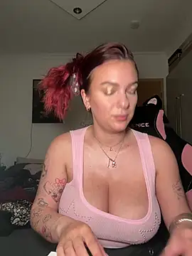 OliviaaFischer online show from 05-29-26, 07:56