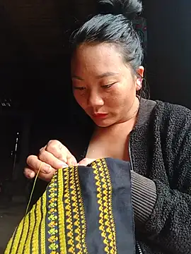 Snapshot of Ppphung chatting on 07-08-26, 02:27 Ppphung online show from 07-08-26, 02:27