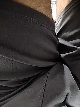 Snapshot of Ammu8783 chatting on 09-18-25, 03:03 Ammu8783 online show from 09-18-25, 03:03