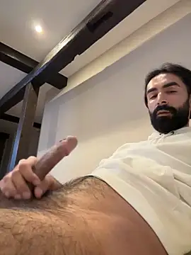 SergioGarcia93 online show from 10-08-25, 08:28