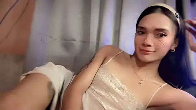 Snapshot of anastasia_cums chatting on 10-15-25, 11:43 anastasia cums online show from 10-15-25, 11:43