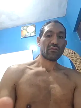 Snapshot of hotman12325 chatting on 07-10-26, 04:20 hotman12325 online show from 07-10-26, 04:20