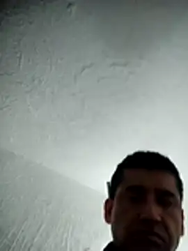 Snapshot of sanf8z chatting on 10-19-25, 05:41 sanf8z online show from 10-19-25, 05:41