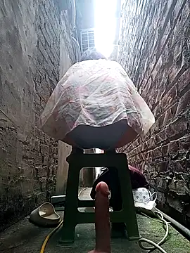 Snapshot of July-Asian chatting on 02-20-26, 01:46 July-Asian online show from 02-20-26, 01:46