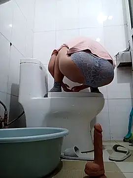 Snapshot of July-Asian chatting on 03-14-26, 04:51 July-Asian online show from 03-14-26, 04:51