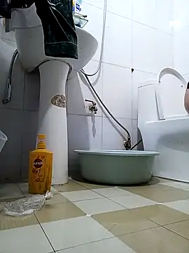 Snapshot of July-Asian chatting on 03-21-26, 10:35 July-Asian online show from 03-21-26, 10:35