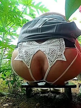 July-Asian online show from 05-29-26, 04:43