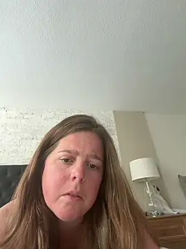 hornykitty1210 online show from 06-11-26, 03:32